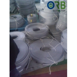 Flat cable